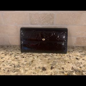 Authentic Louis Vuitton Wallet in Amarante